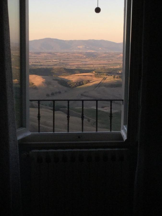 La Fraternita Βίλα Montefollonico Εξωτερικό φωτογραφία