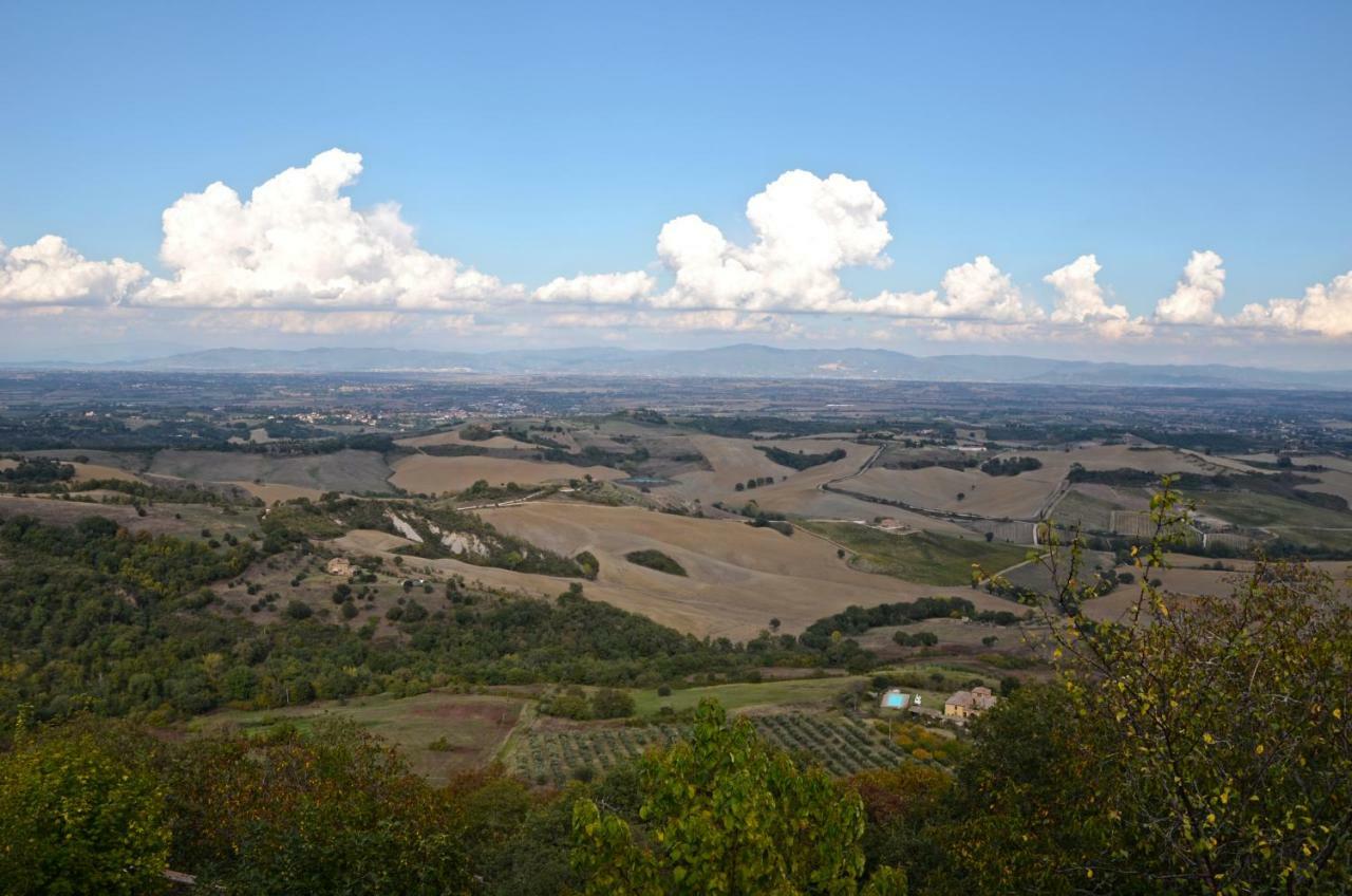 La Fraternita Βίλα Montefollonico Εξωτερικό φωτογραφία